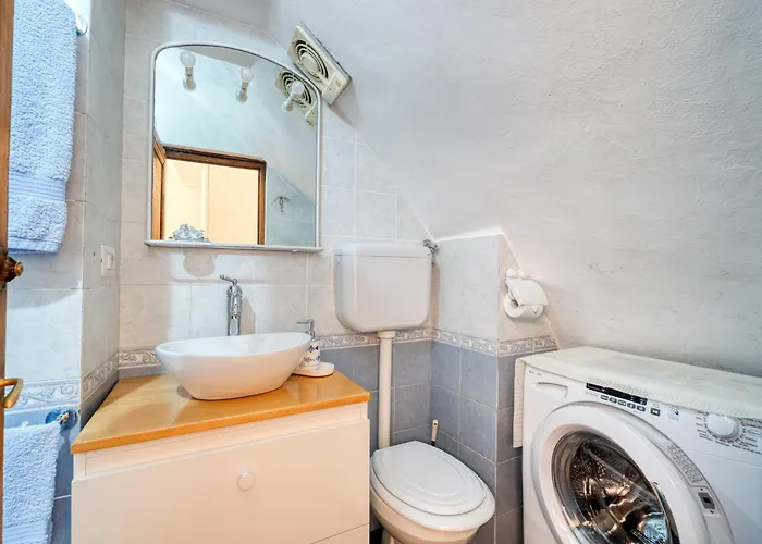 Caratteristico In Centro - Happy 산레모